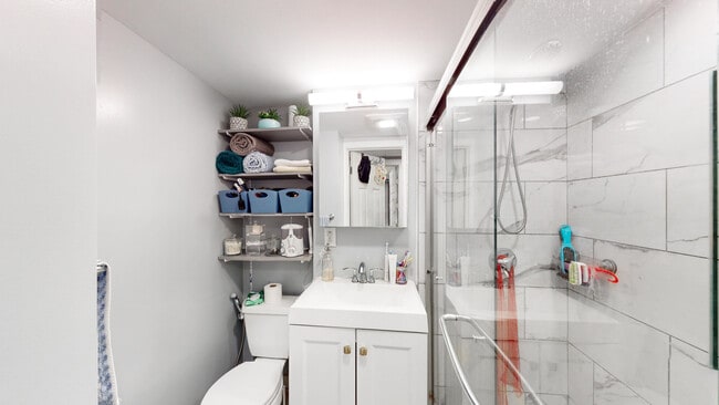 22 Glenville Ave Unit B5