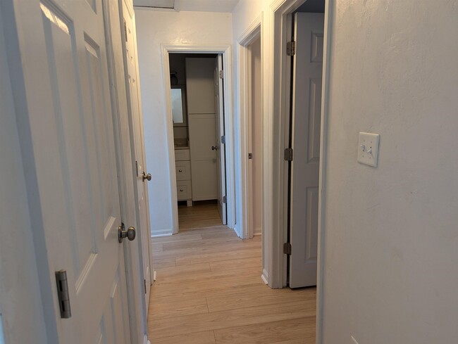 Photo - 1340 Hancock St