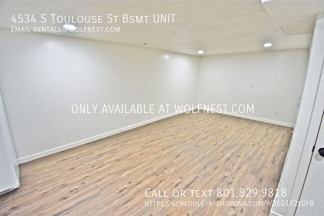 Photo - 4534 Toulouse St