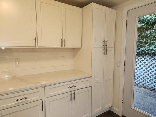 Photo - 2040 NW 196th St