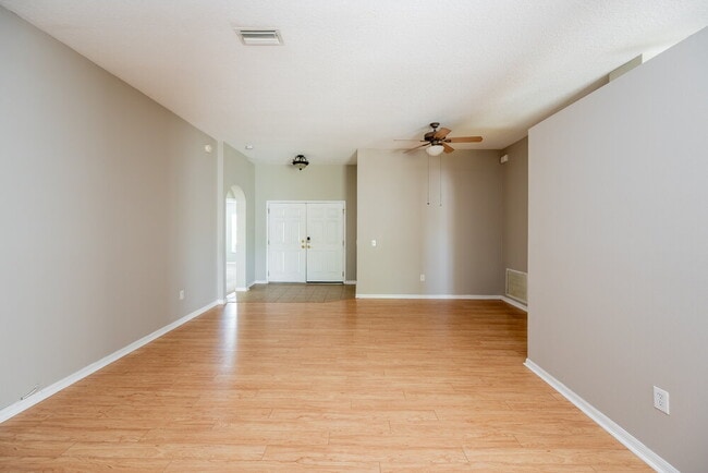 Photo - 12019 Butler Woods Cir