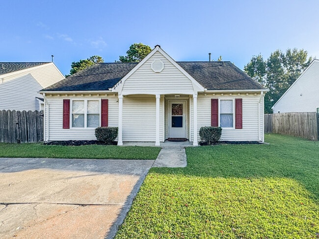 Photo - BEAUTIFUL 3-BED, 2-BATH HOME ON THE LAKE I...