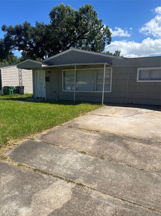 Photo - 5222 Cosby St