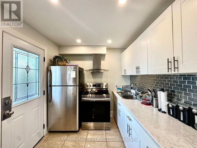 Photo - 240 Marier Ave