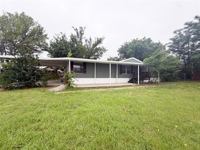 Photo - 402 E College St