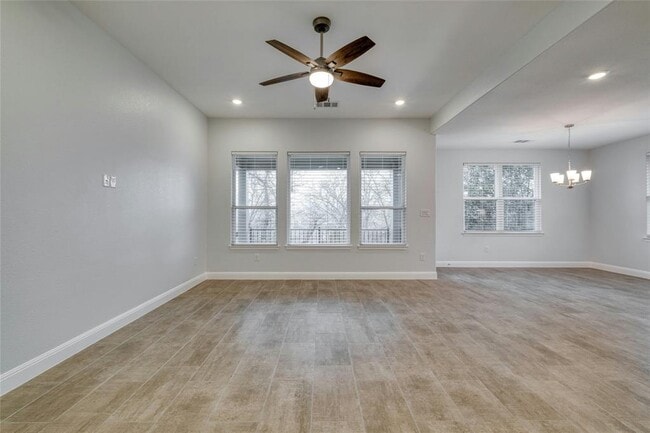 Photo - 132 Kahalulu Dr