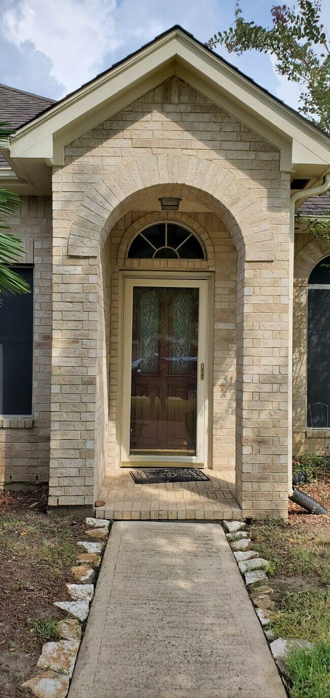 Photo - 7227 Colony Bend Ln