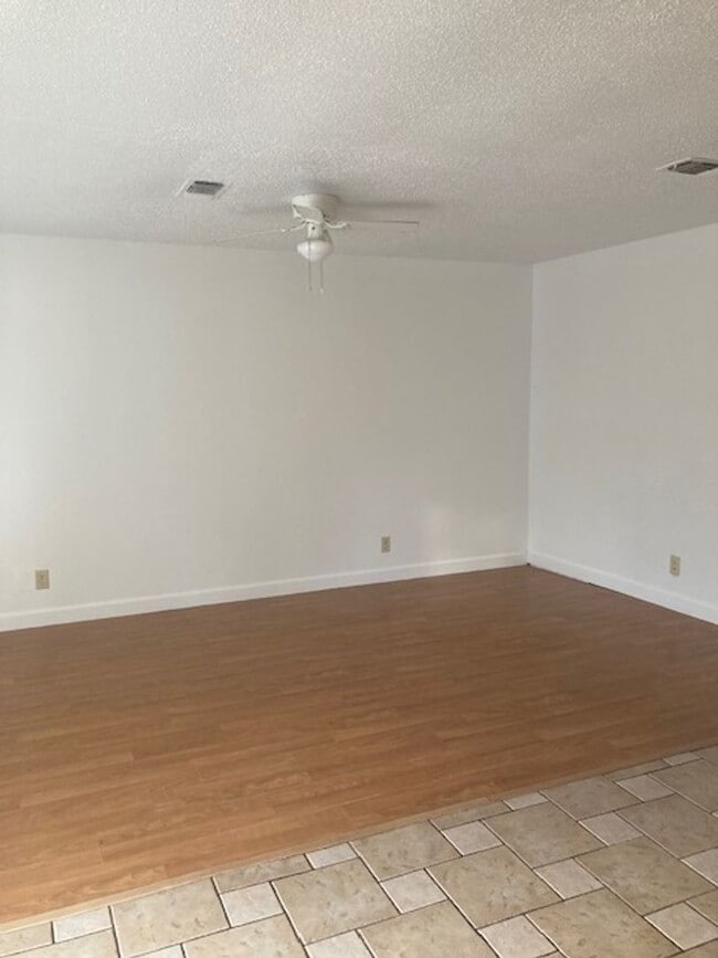 Photo - Gulfport 3 Bedroom