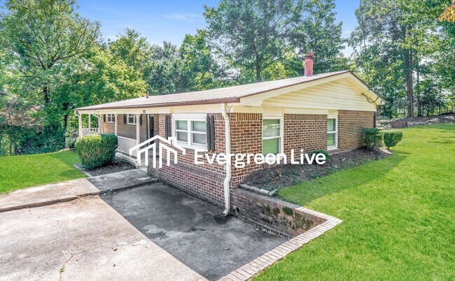 Photo - 913 27th Ave NE