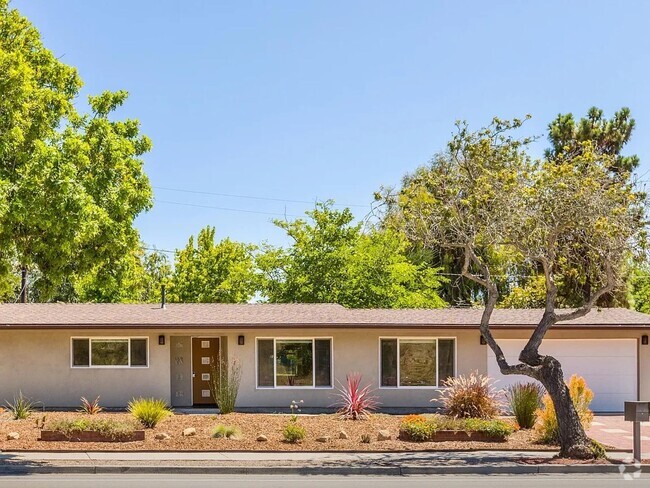 Building Photo - Goleta Gem Rental