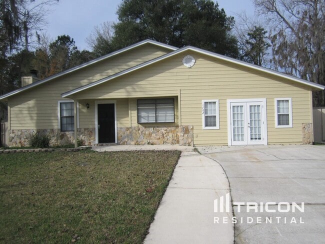 Photo - 1702 Sandy Hollow Loop House