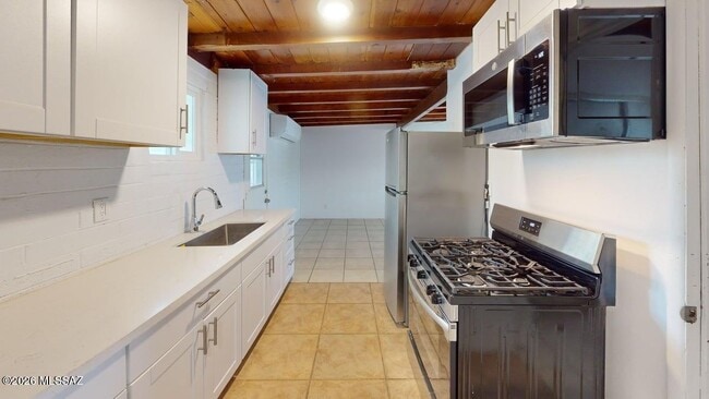 Photo - 3564 E Kleindale Rd