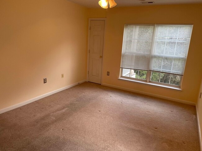 Photo - 18815 Sparkling Water Dr Unidad G