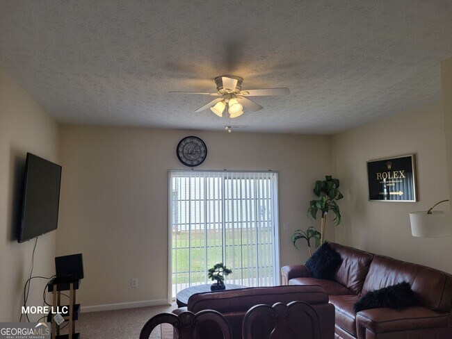 Photo - 6104 Camden Forrest Ct