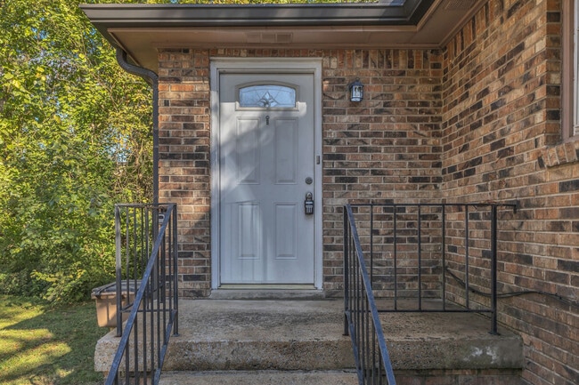 Photo - Charming Duplex in Prime Walkable 12 South Location!