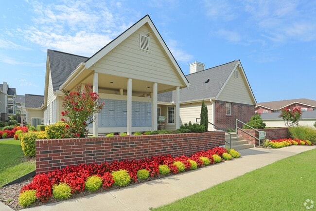 Oakmont Apartment Homes