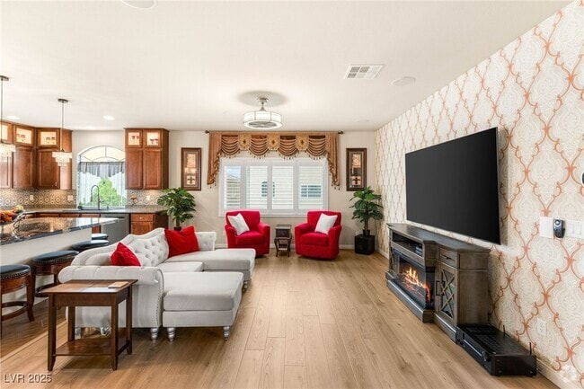 Building Photo - 6595 Creekside Cellars Ct Rental