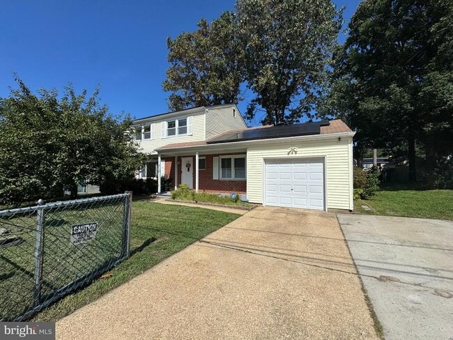 Photo - 126 Morris St