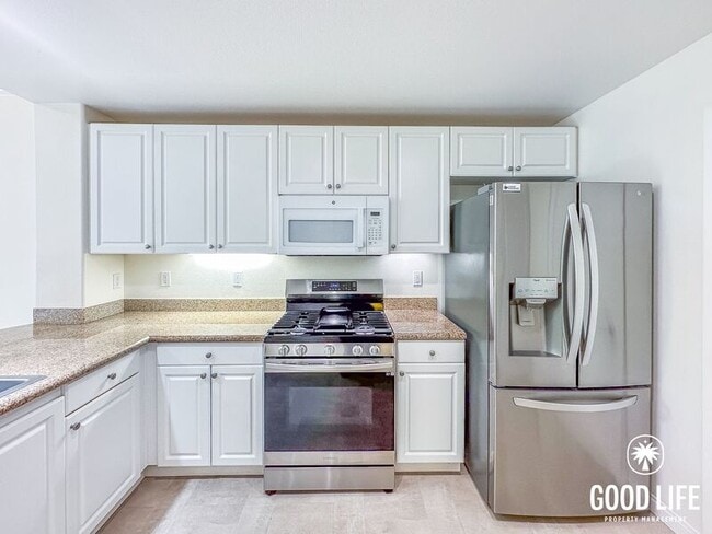 Photo - 2260 Watermarke Pl