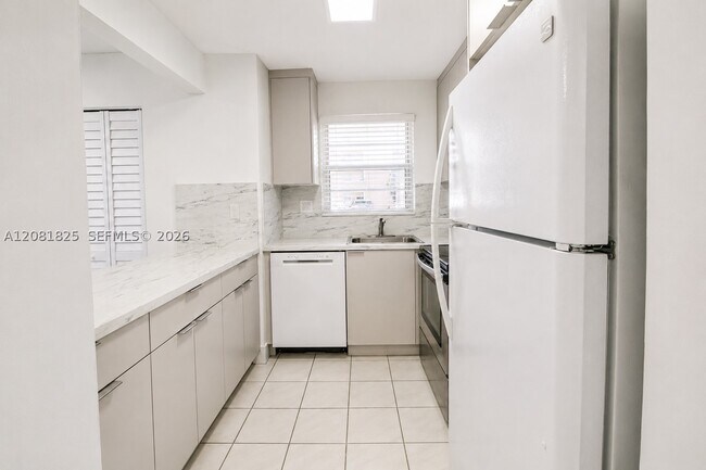 Photo - 8895 Fontainebleau Blvd Unit 103