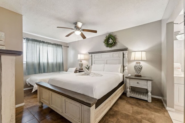 Photo - 8743 Thomas Dr Unidad SI FL7-ID1354895P