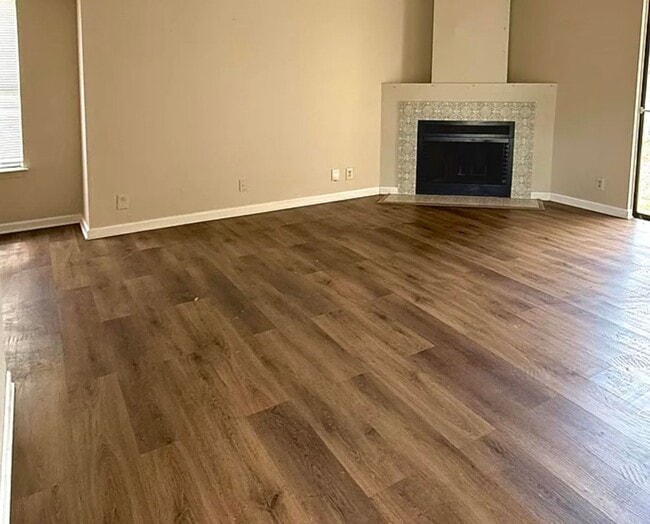 Photo - 8425 Dixon Ridge Dr