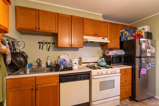 Photo - Pennsport 1st fl one bedroom