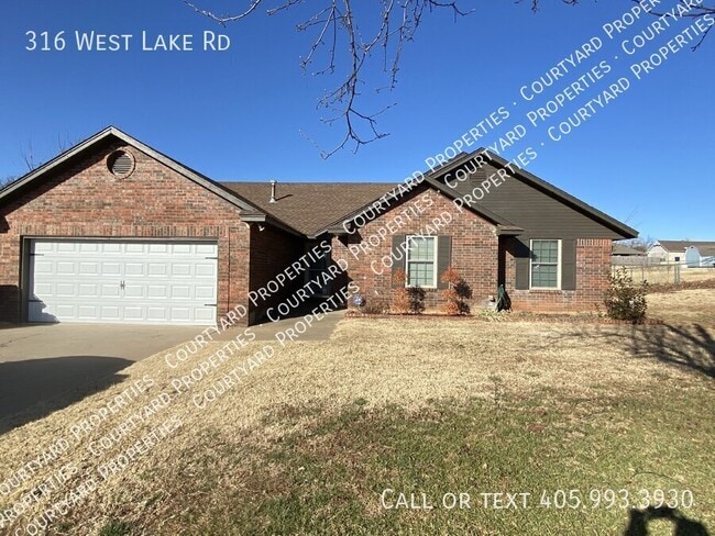 Building Photo - 316 W Lake Rd Rental