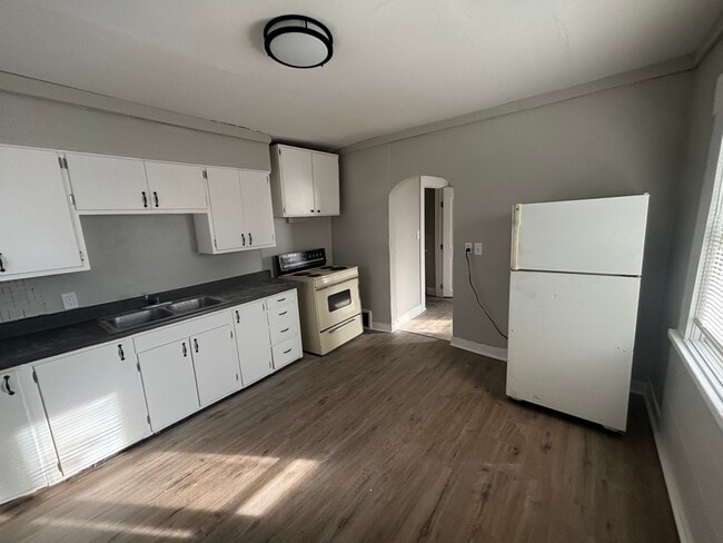 Photo - 109 S Maple St Unidad 1