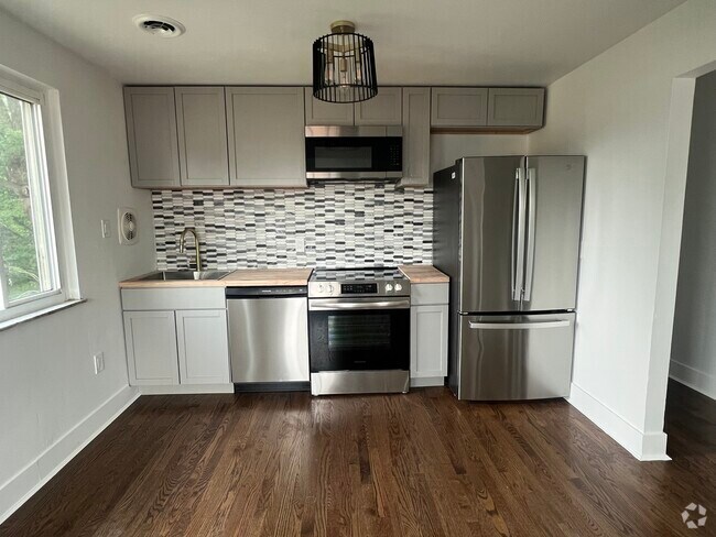 Building Photo - 3275 Gayway Ct Unit 2 Rental