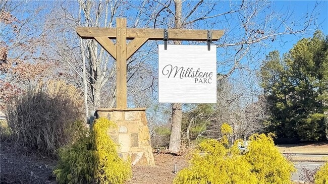 Photo - 13040 Deerfield Pkwy