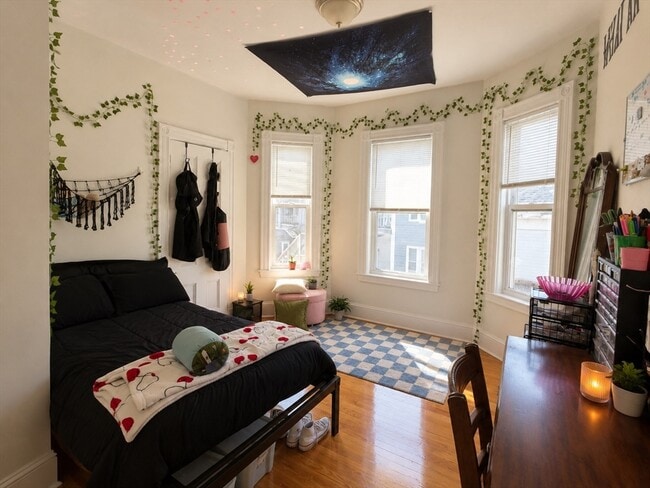 47 Buttonwood St Unit 3
