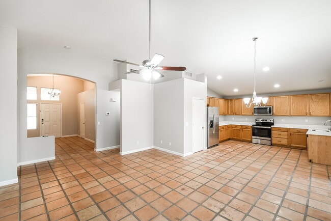 Photo - 6102 S Ashley Dr