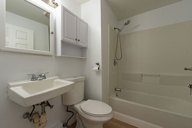 Photo - Spruce (294) Unit 1