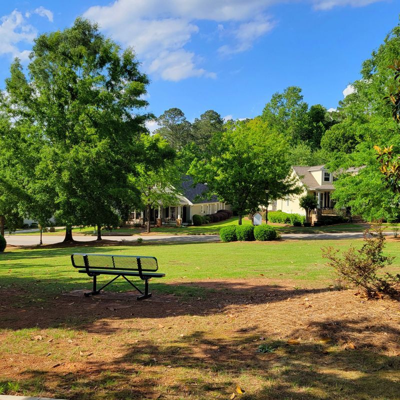 Photo - 1111 Surrey Ln