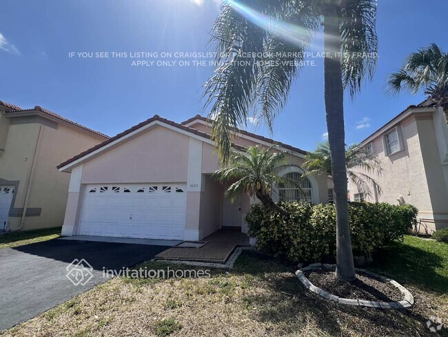 Building Photo - 3073 NW 72nd Ave Rental