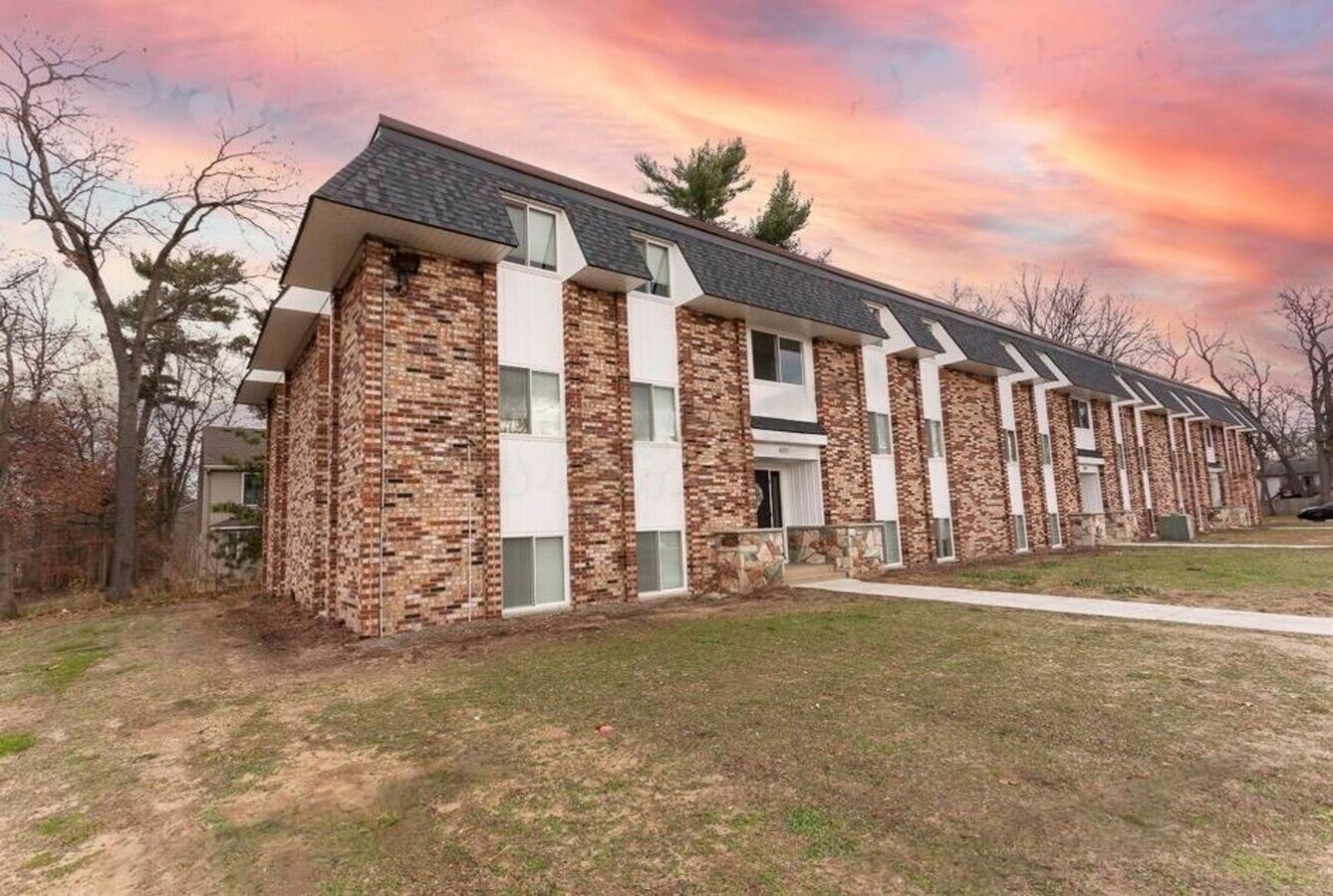 Photo - 4742 Eastern Ave SE Unit 205