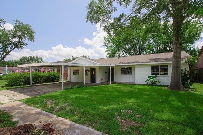 Photo - 4205 Ember Ln House
