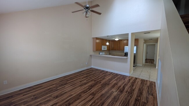 Photo - 3268 Sugar Berry Way