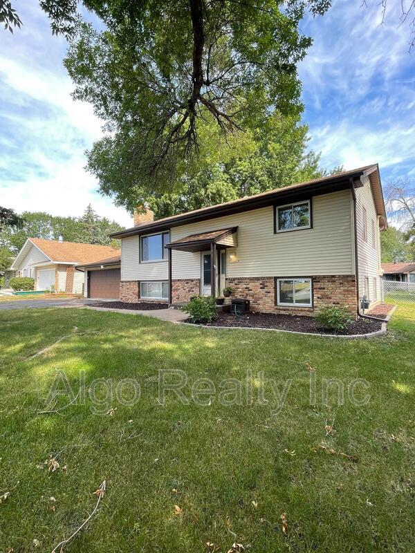 Building Photo - 9300 30th Ave N Rental