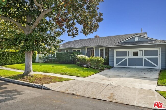 Photo - 3218 Woodbine St