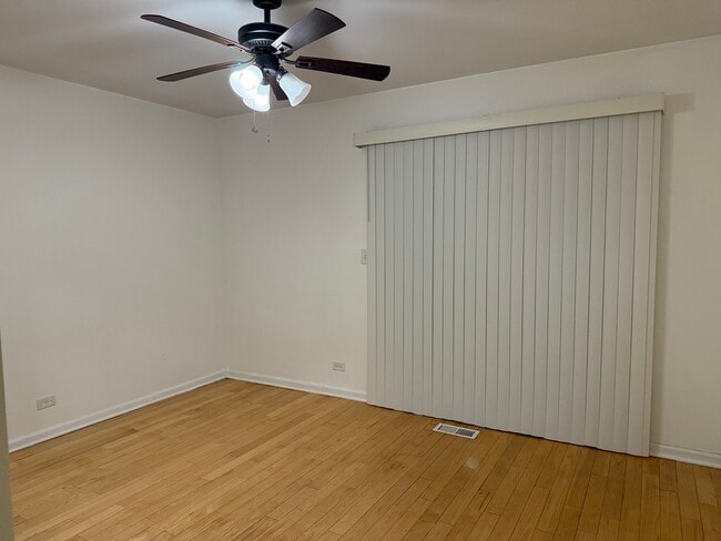 Photo - 1021 Perry Dr