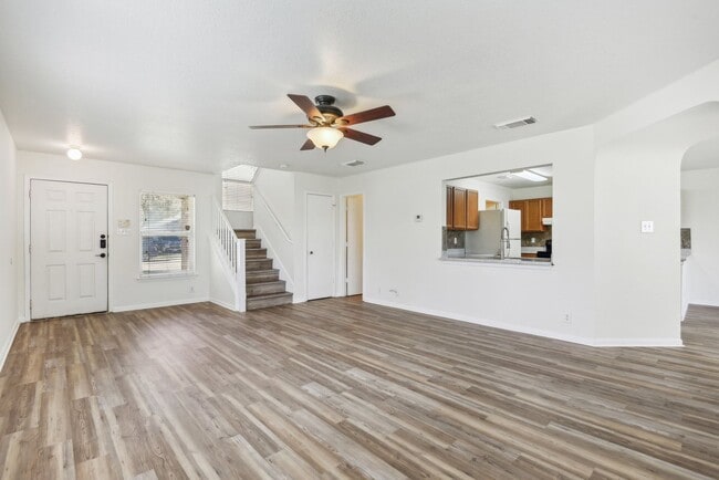 Photo - 16216 Ike Ln