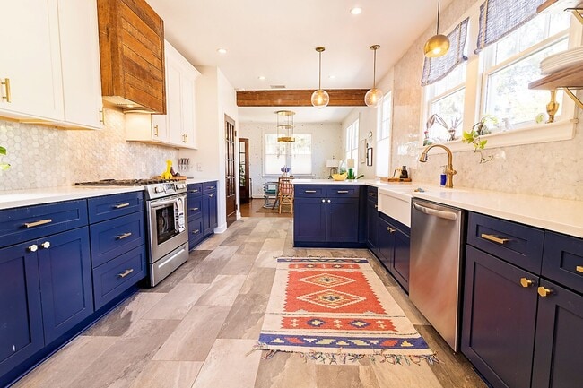 Photo - Bull St Bungalow