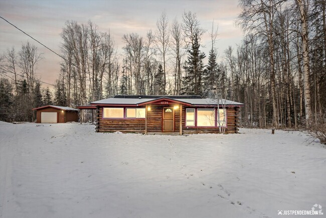 Building Photo - Chugiak Ranch Log Home