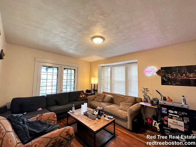 Photo - 229 Chestnut Hill Ave Unit 1