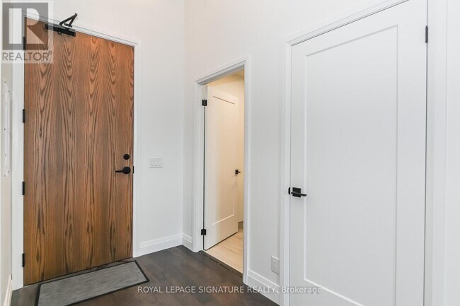 Photo - 19 Guelph Ave Unit 407