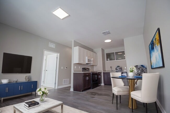 Photo - Tigris Tower