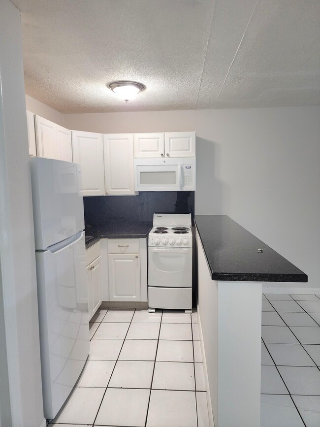 750 SW 2nd St Unidad 2