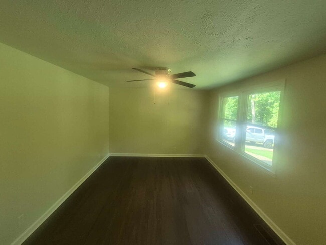 373 Edmondson Ferry Rd